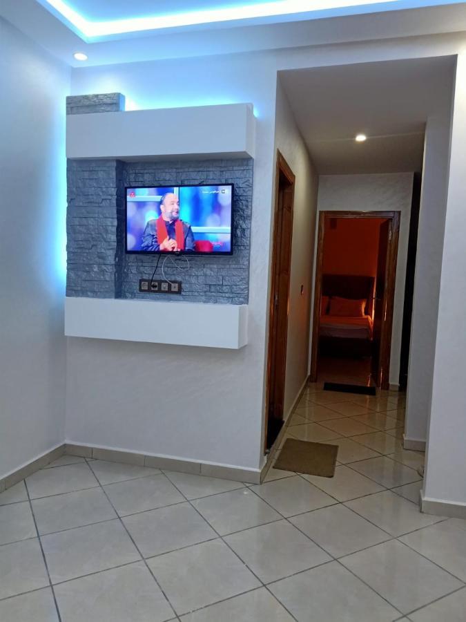 Appartement De Luxe A Deux Pas De La Mer Мартил Екстериор снимка